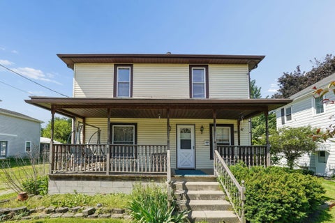 Photo of 65 Mount Vernon Avenue, Fredericktown, OH 43019 (MLS # 226020450)