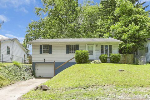 Photo of 307 Maud Avenue, Lancaster, OH 43130 (MLS # 226023269)