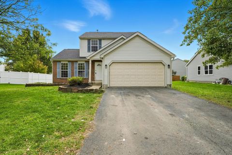 Photo of 3363 Andover Strait, Grove City, OH 43123 (MLS # 225040412)