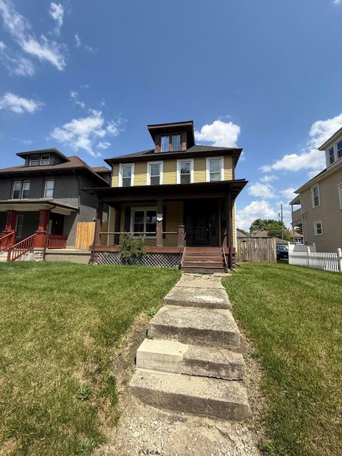 Photo of 812 Gilbert Street, Columbus, OH 43206 (MLS # 226018340)