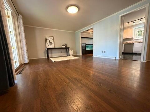 Tiny photo for 4100 Kendale Road, Columbus, OH 43220 (MLS # 226036360)