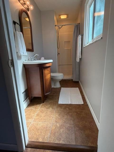 Tiny photo for 4100 Kendale Road, Columbus, OH 43220 (MLS # 226036360)