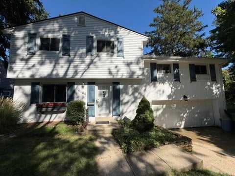 Photo of 4100 Kendale Road, Columbus, OH 43220 (MLS # 226036360)