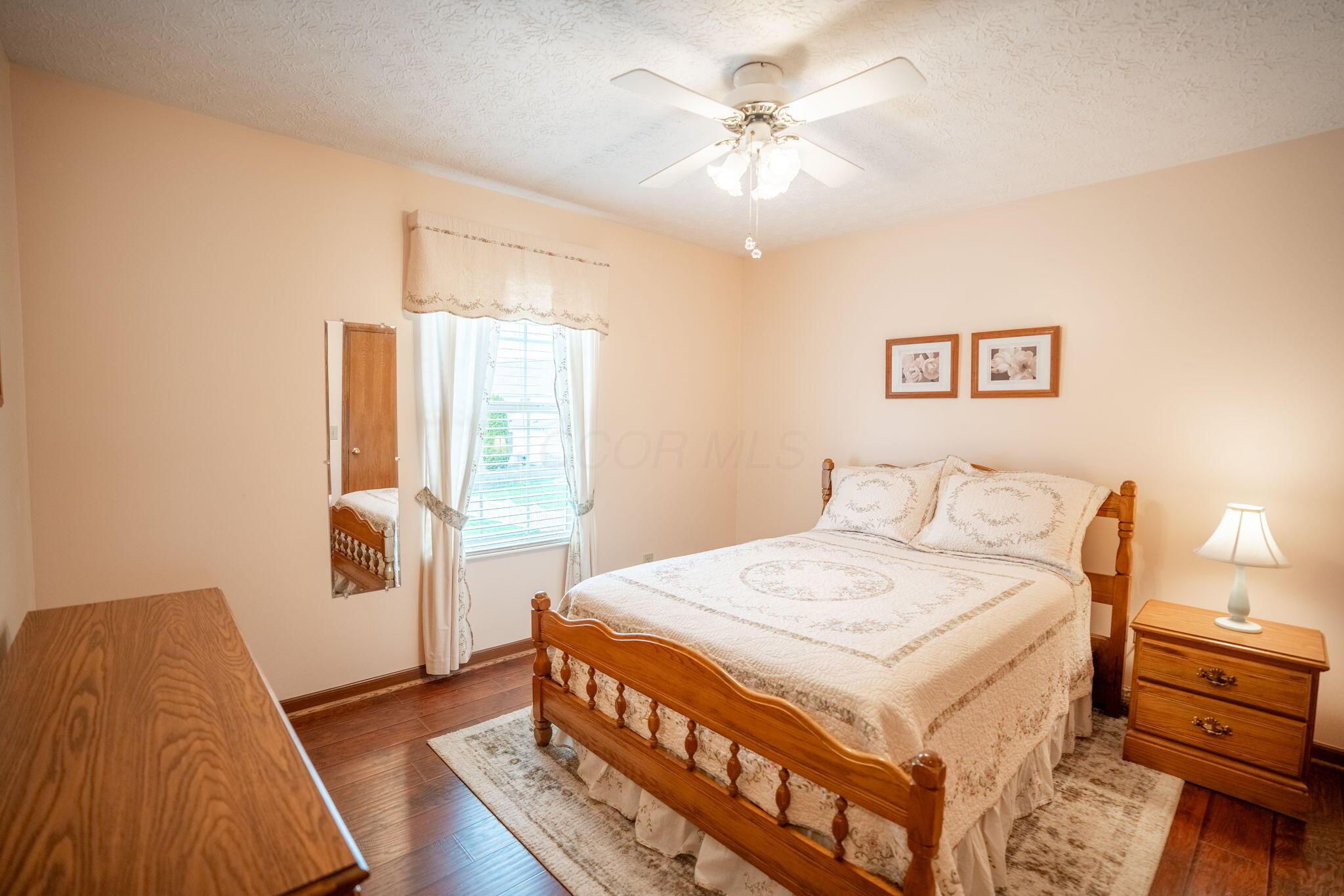 2977 Snowberry Lane, Hilliard, Ohio image 23