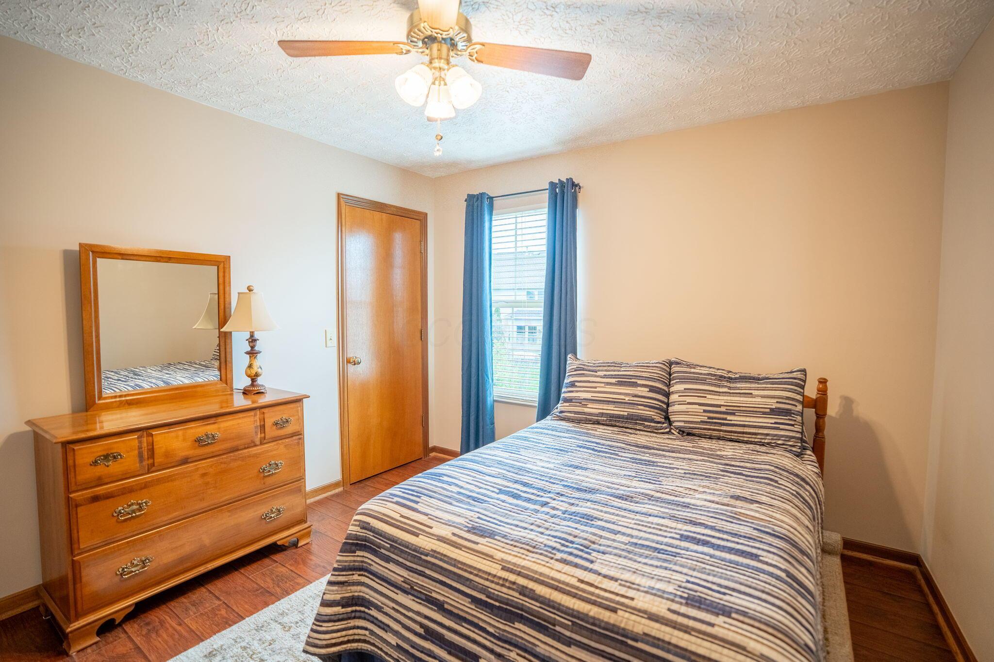 2977 Snowberry Lane, Hilliard, Ohio image 21