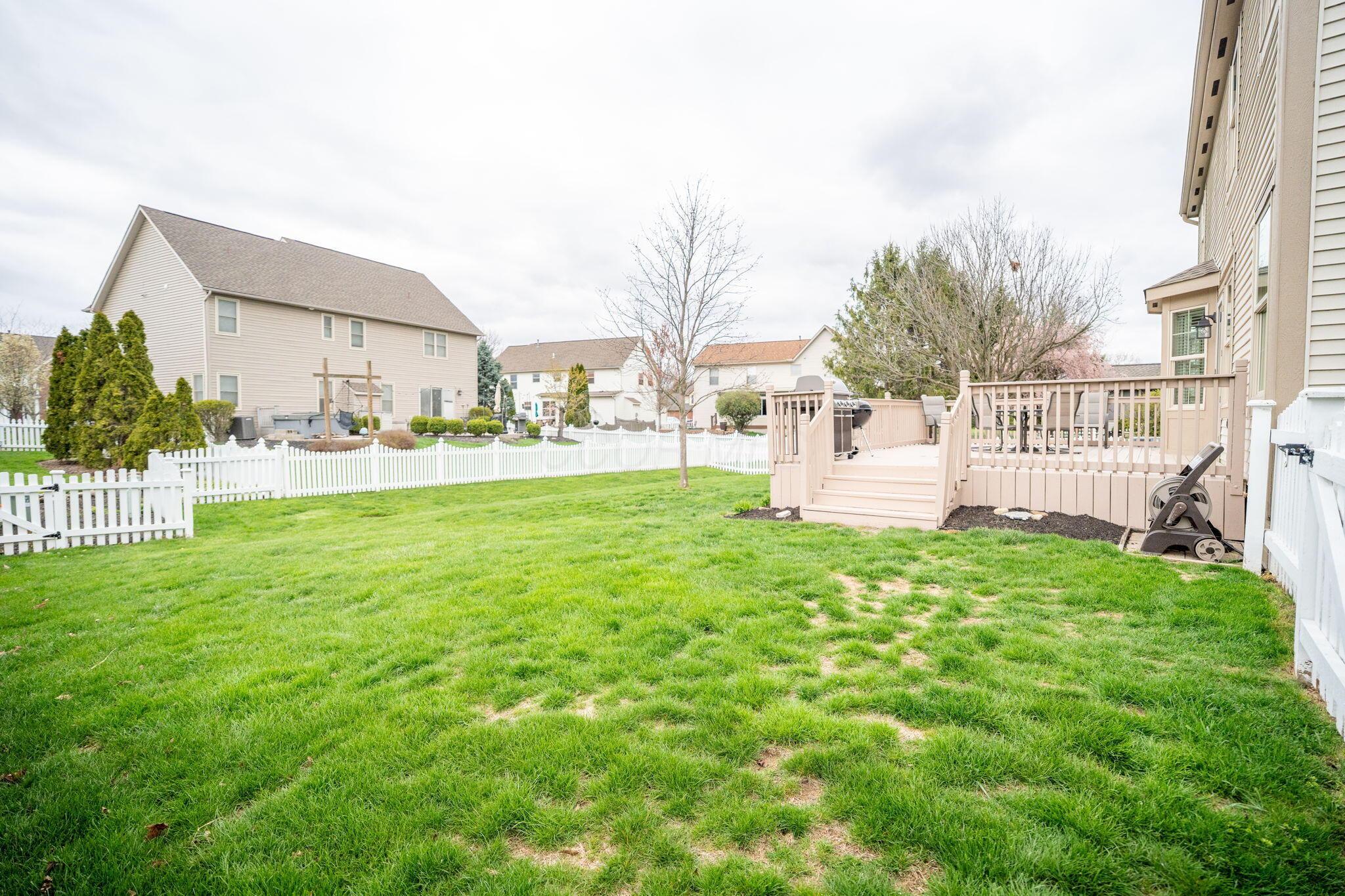 2977 Snowberry Lane, Hilliard, Ohio image 31