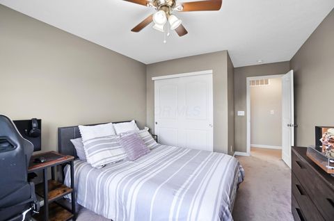 Tiny photo for 3169 Yellow Finch Way, Columbus, OH 43231 (MLS # 226005844)