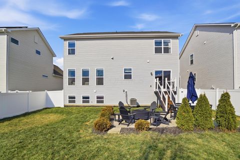 Tiny photo for 3169 Yellow Finch Way, Columbus, OH 43231 (MLS # 226005844)