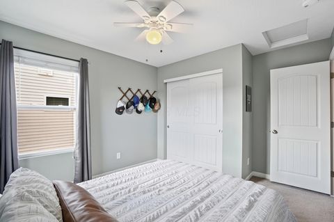 Tiny photo for 3169 Yellow Finch Way, Columbus, OH 43231 (MLS # 226005844)