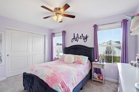 Tiny photo for 3169 Yellow Finch Way, Columbus, OH 43231 (MLS # 226005844)