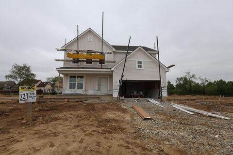 Photo of 770 Hilton Drive, Reynoldsburg, OH 43068 (MLS # 226012574)