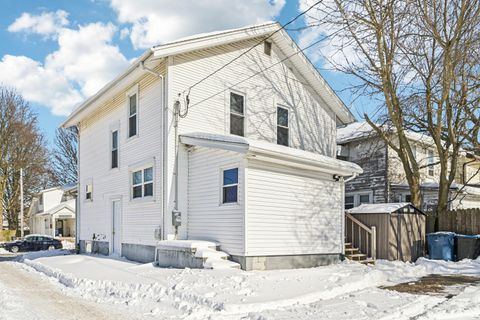Tiny photo for 112 E Spring Avenue, Bellefontaine, OH 43311 (MLS # 226002765)