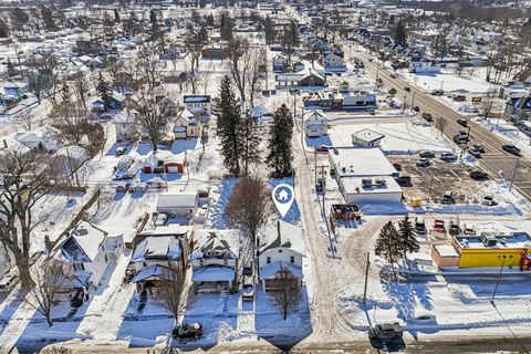 Tiny photo for 112 E Spring Avenue, Bellefontaine, OH 43311 (MLS # 226002765)