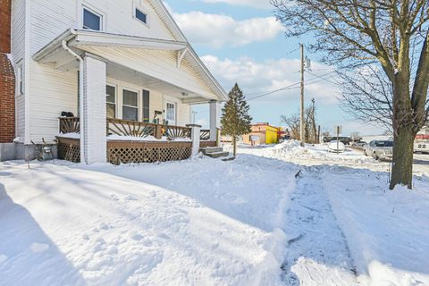Tiny photo for 112 E Spring Avenue, Bellefontaine, OH 43311 (MLS # 226002765)