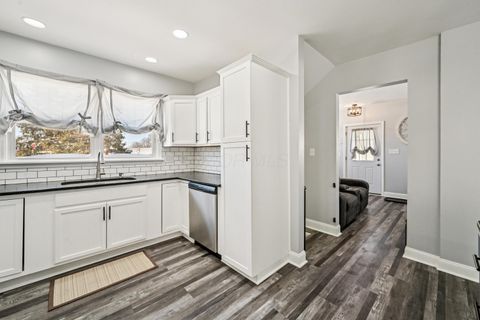 Tiny photo for 112 E Spring Avenue, Bellefontaine, OH 43311 (MLS # 226002765)