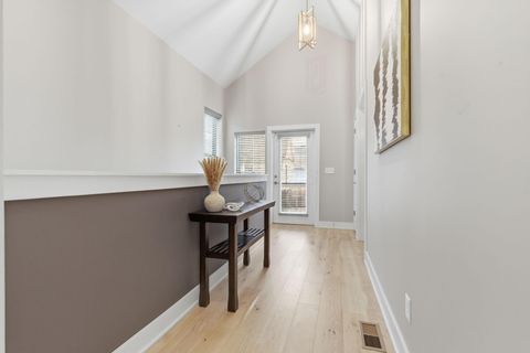 Tiny photo for 251 E 3rd Avenue, Columbus, OH 43201 (MLS # 225044025)