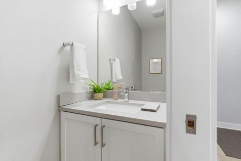 Tiny photo for 251 E 3rd Avenue, Columbus, OH 43201 (MLS # 225044025)