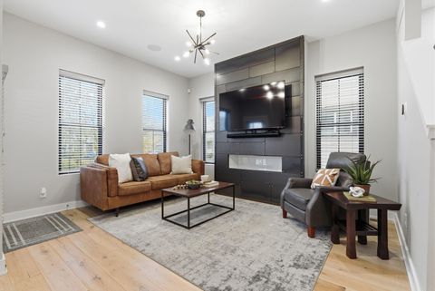 Tiny photo for 251 E 3rd Avenue, Columbus, OH 43201 (MLS # 225044025)