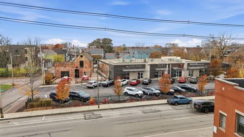 Tiny photo for 251 E 3rd Avenue, Columbus, OH 43201 (MLS # 225044025)