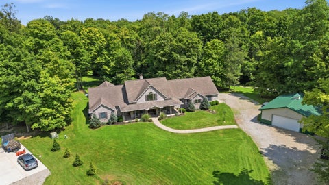 Photo of 2198 Refugee Road SW, Hebron, OH 43025 (MLS # 226032137)
