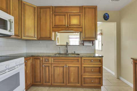 Tiny photo for 646 Woodside Drive SW, Pataskala, OH 43062 (MLS # 226029838)