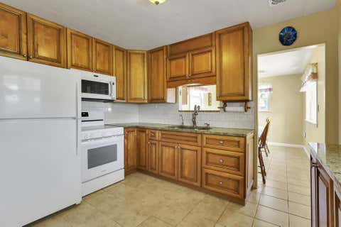 Tiny photo for 646 Woodside Drive SW, Pataskala, OH 43062 (MLS # 226029838)