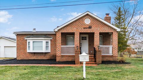 Photo of 30 Miller Street, Centerburg, OH 43011 (MLS # 226001140)