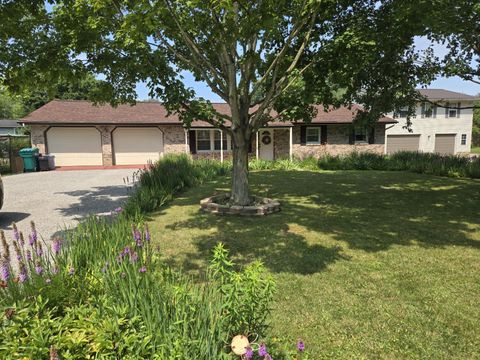 Photo of 6065 Rollins Drive, Nashport, OH 43830 (MLS # 226026680)