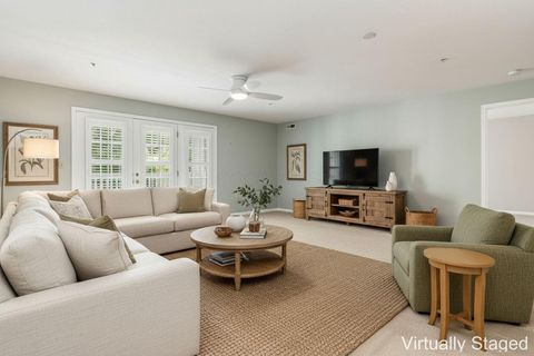 Tiny photo for 5935 N High Street 221 #221, Worthington, OH 43085 (MLS # 225039646)
