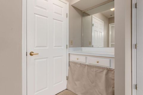 Tiny photo for 5935 N High Street 221 #221, Worthington, OH 43085 (MLS # 225039646)
