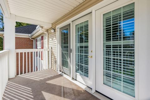 Tiny photo for 5935 N High Street 221 #221, Worthington, OH 43085 (MLS # 225039646)