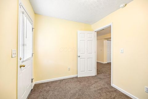 Tiny photo for 1994 Arden Forest Lane, Columbus, OH 43223 (MLS # 226015042)