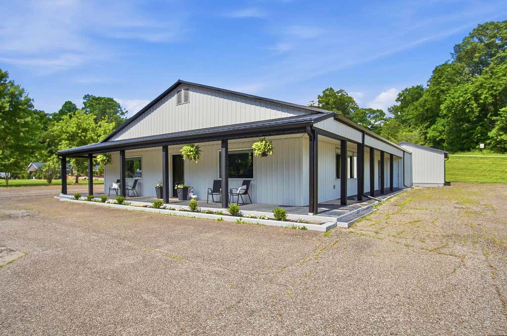 Photo of 5320 Dillon Hills Drive, Nashport, OH 43830 (MLS # 226022834)