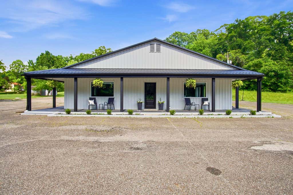 Photo of 5320 Dillon Hills Drive, Nashport, OH 43830 (MLS # 226022834)