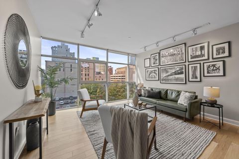 Photo of 100 E Gay Street 503 #503, Columbus, OH 43215 (MLS # 225039844)