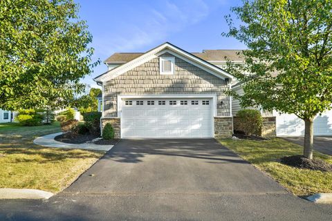 Photo of 3819 Saint Malo Way, Columbus, OH 43221 (MLS # 225035708) Photo of 3819 Saint Malo Way, Columbus, OH 43221 (MLS # 225035708)