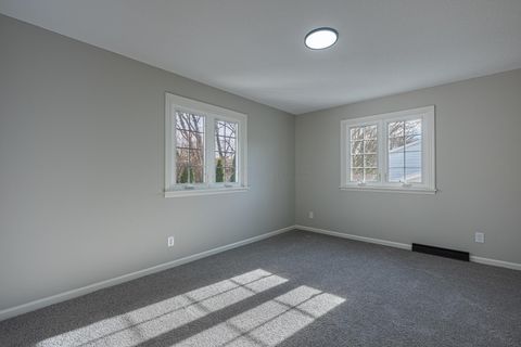 Tiny photo for 2752 Woodford Drive, Springfield, OH 45503 (MLS # 225045384)