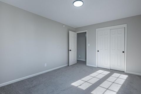 Tiny photo for 2752 Woodford Drive, Springfield, OH 45503 (MLS # 225045384)