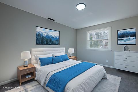 Tiny photo for 2752 Woodford Drive, Springfield, OH 45503 (MLS # 225045384)