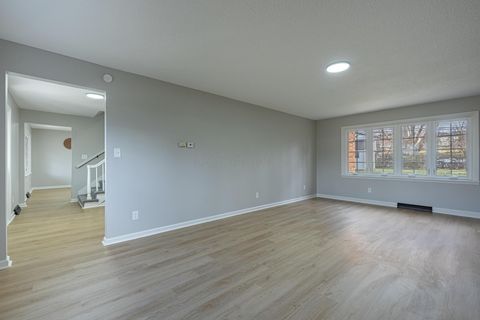 Tiny photo for 2752 Woodford Drive, Springfield, OH 45503 (MLS # 225045384)