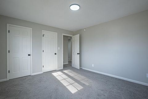 Tiny photo for 2752 Woodford Drive, Springfield, OH 45503 (MLS # 225045384)