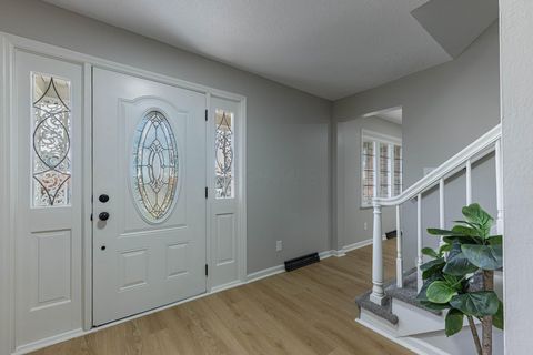 Tiny photo for 2752 Woodford Drive, Springfield, OH 45503 (MLS # 225045384)