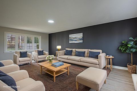 Tiny photo for 2752 Woodford Drive, Springfield, OH 45503 (MLS # 225045384)