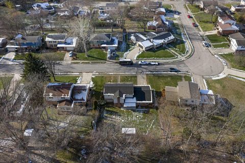 Tiny photo for 2752 Woodford Drive, Springfield, OH 45503 (MLS # 225045384)