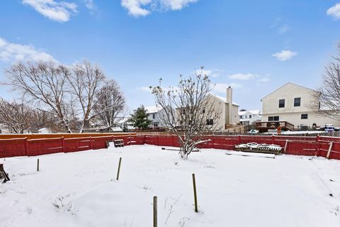 Tiny photo for 60 Gala Avenue, Pataskala, OH 43062 (MLS # 225044573)