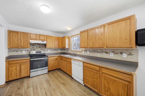 Tiny photo for 60 Gala Avenue, Pataskala, OH 43062 (MLS # 225044573)