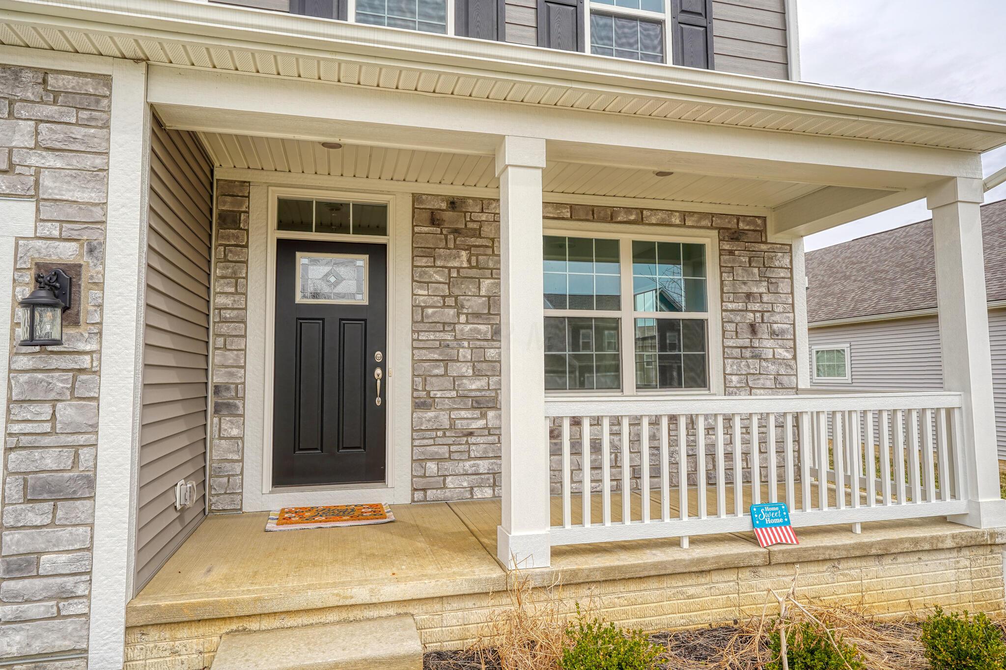 596 Courtright Drive, Pickerington, Ohio image 3