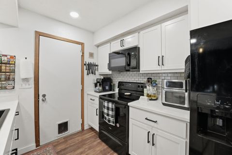 Tiny photo for 283 Cross Wind Loop, Westerville, OH 43081 (MLS # 226002244)