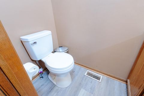 Tiny photo for 7258 Aplin Drive, Reynoldsburg, OH 43068 (MLS # 226000535)