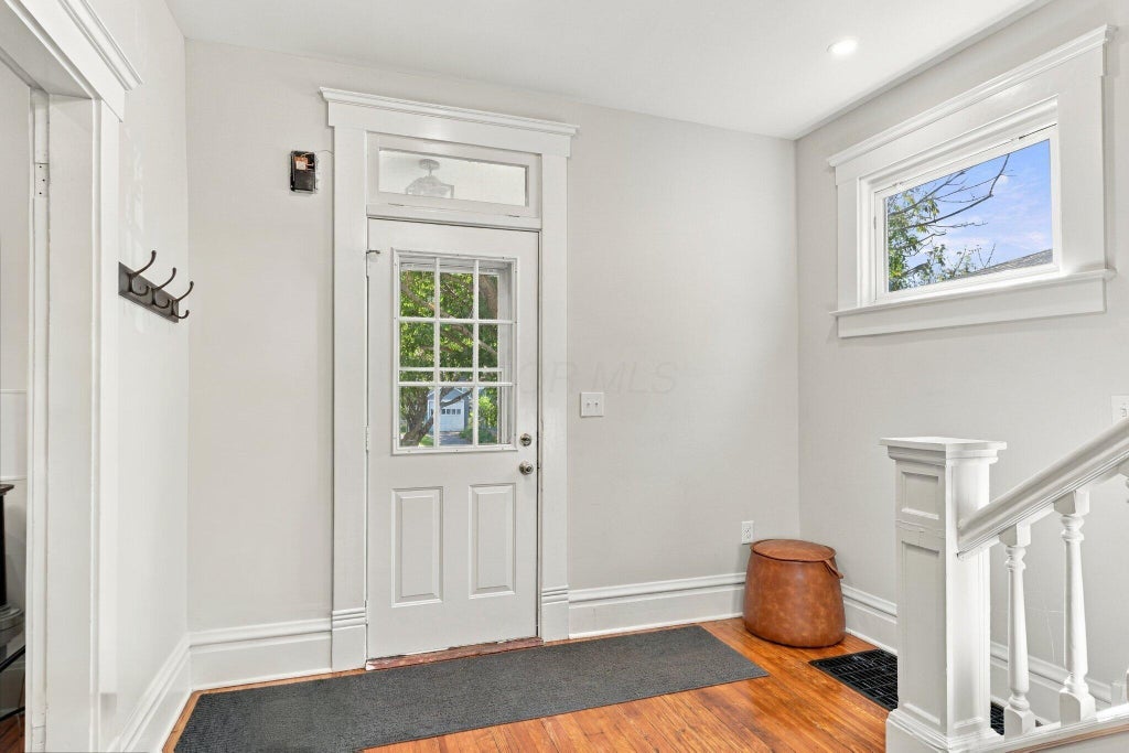 Photo of 188 E Maynard Avenue, Columbus, OH 43202 (MLS # 226037406)